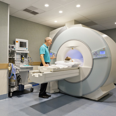 چگونه چای سبز می تواند به بهبود عملکرد MRI کمک کند؟